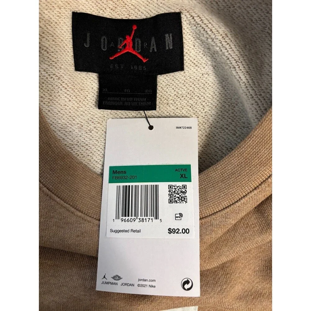Nike Jordan Flight Fleece Crewneck Sweatshirt Mens XL Beige Tan NWT FB6932-201